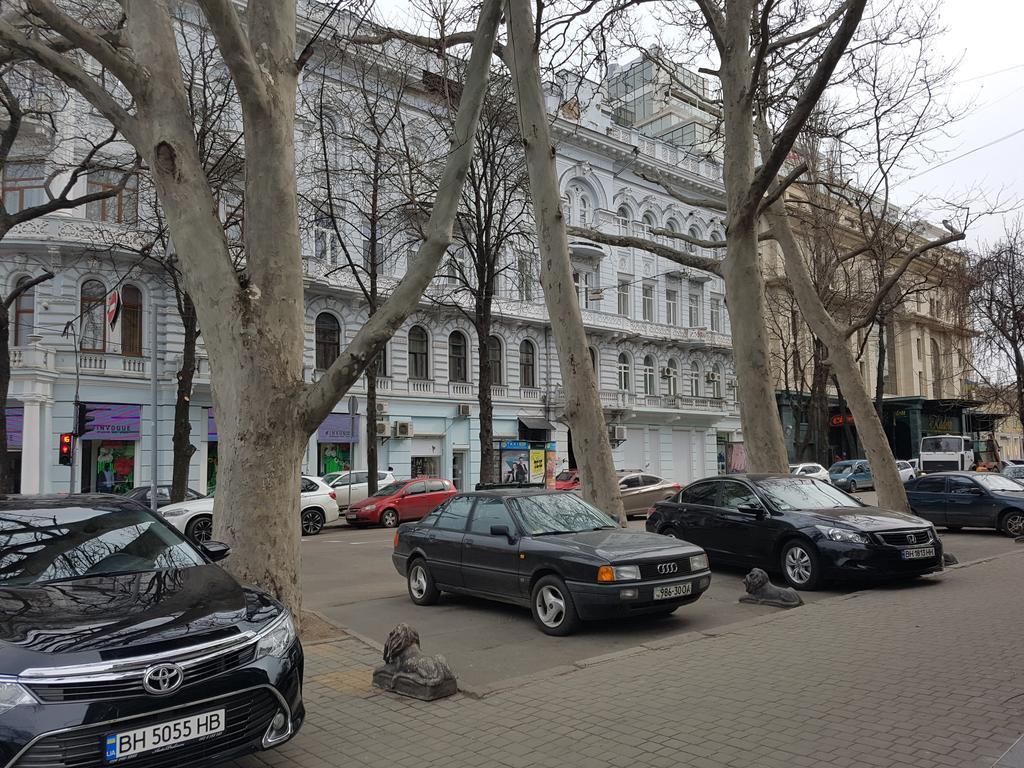 Best Apartment In Evropeiska Street, 25 Odesa Exterior photo
